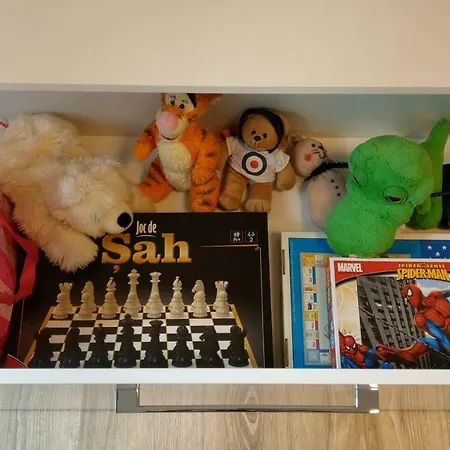 10 Apartment
